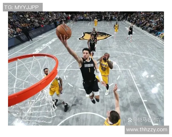 2015年湖人与灰熊激战回顾:经典对决与精彩瞬间解析